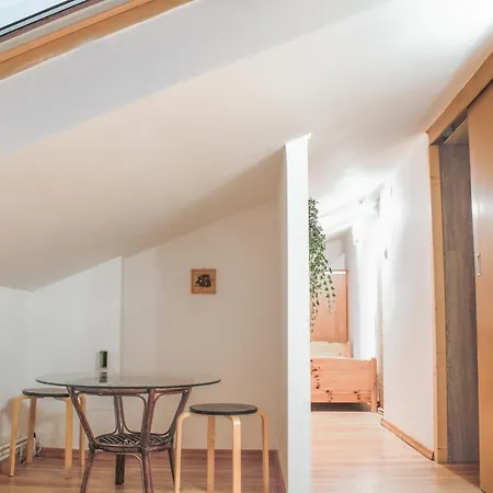 Gunram Mazury Apartment Okowizna